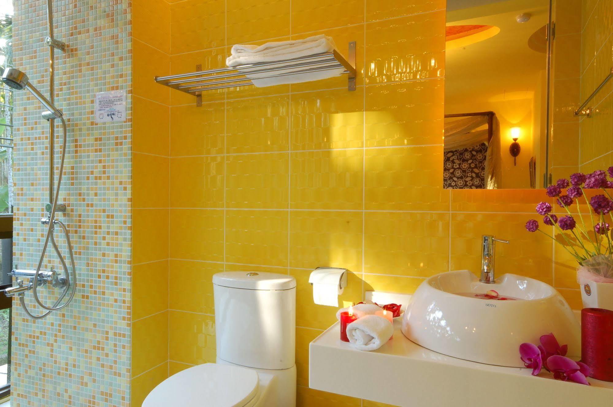 Full House Bed And Breakfast Nantou Buitenkant foto